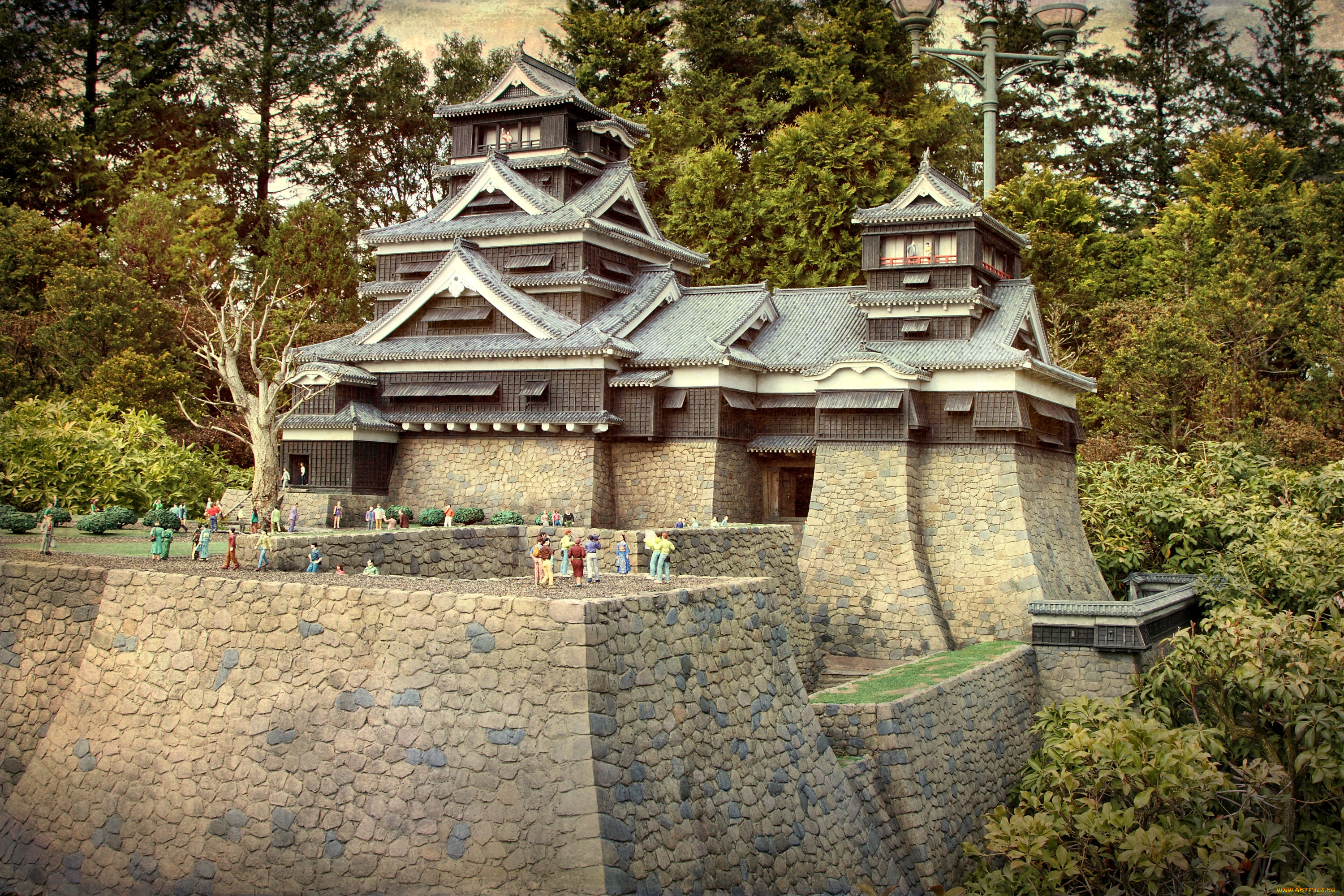 Замки в японии